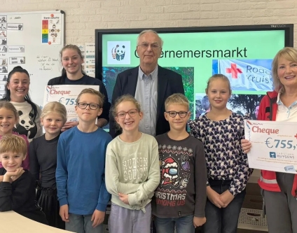 Basisschoolleerlingen halen 2.265 euro op voor Hospice Dronten, Rode Kruis en WNF